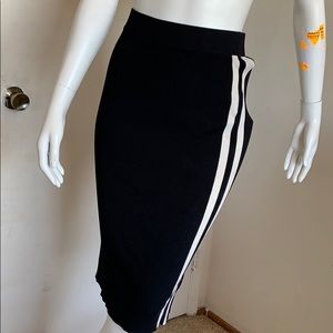 Black stretchy pencil skirt